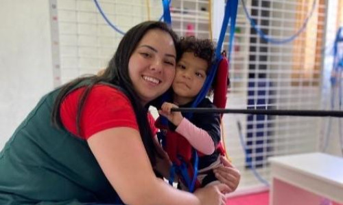 A importância do fisioterapeuta na estimulação precoce de crianças com atraso do desenvolvimento infantil A importância do fisioterapeuta na estimulação precoce de crianças com atraso do desenvolvimento infantil