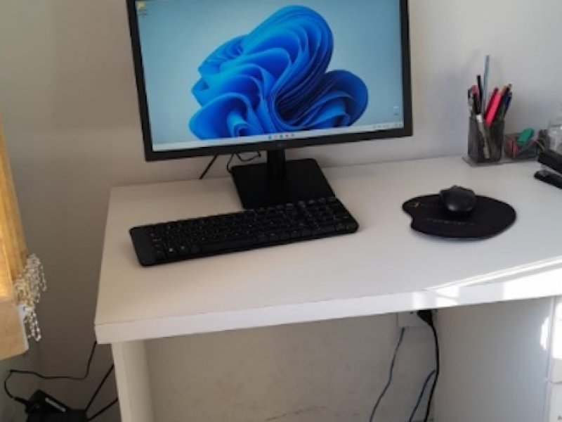 APAE de Campos Novos é Contemplada com Projeto de Renovação de Equipamentos de Informática - Foto 4 de 6 APAE de Campos Novos é Contemplada com Projeto de Renovação de Equipamentos de Informática - Foto 4 de 6